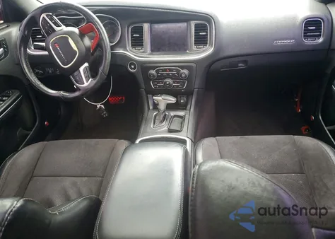 2018 Dodge Charger R/T 392 z USA, uszkodzony, nr VIN 2C3CDXGJ7JH217488